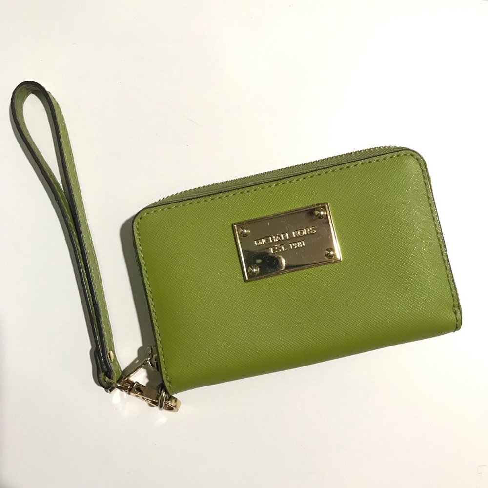 Green Michael Kors credit card wristlet